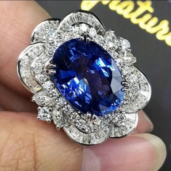 Silvertone and Blue Gemstone Ring with Rhinestones - Picture 2 of 7